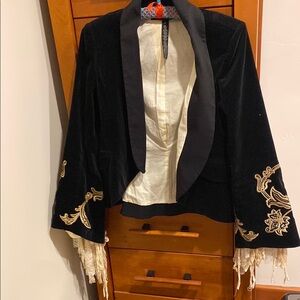 Robert Rodriguez Black Velvet Embroidered Women's Jacket Removable lace cuffs